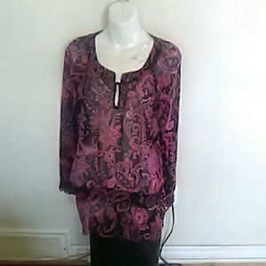 💲4⃣▶Jones New York Pink and Black Floral Top